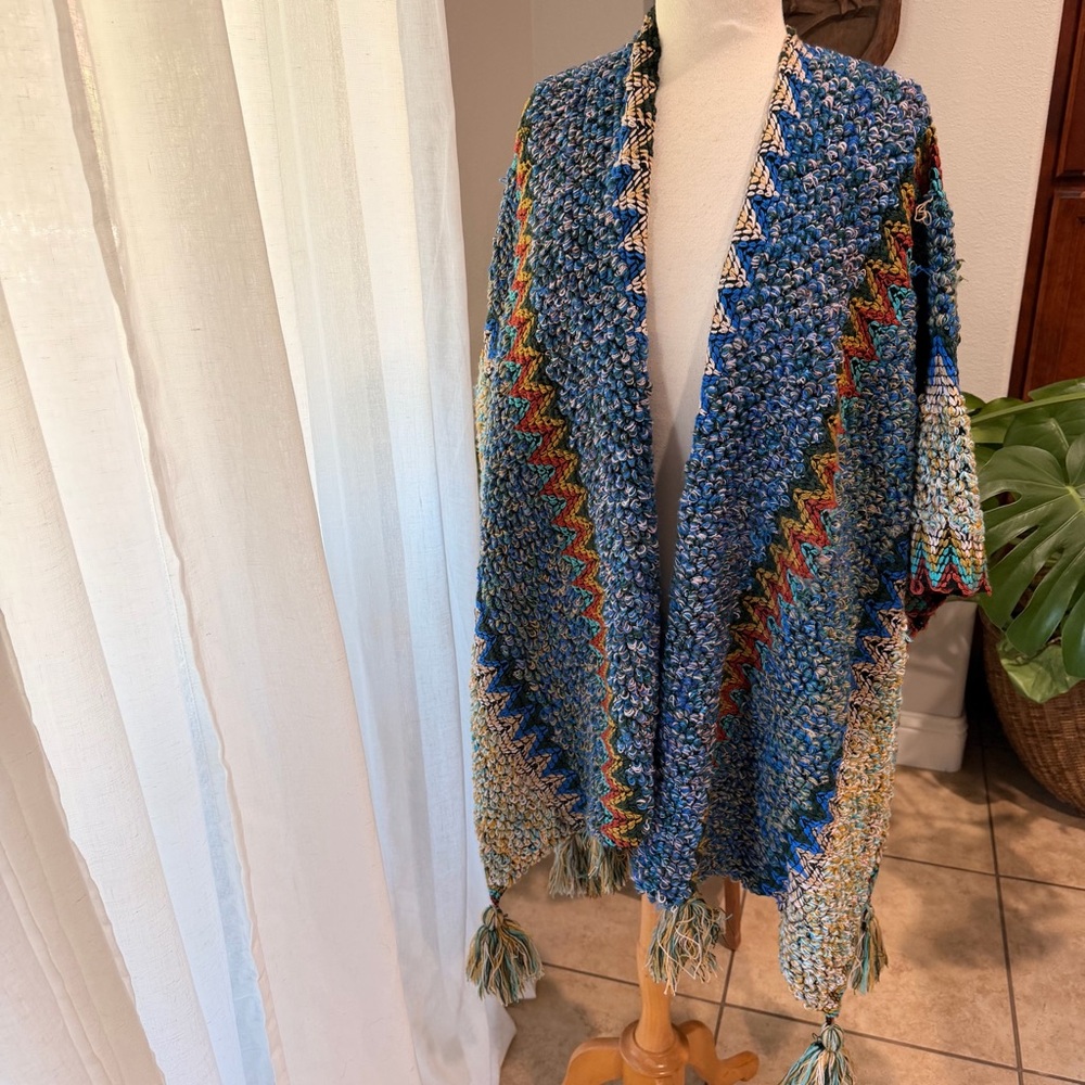 Boho Chunky Knit Tassel Shawl Wrap Cardigan Blue Aztec
